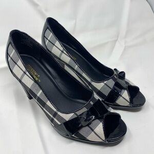Beacon Black and White Heels with Elegant Peep Toe and Glossy Accents